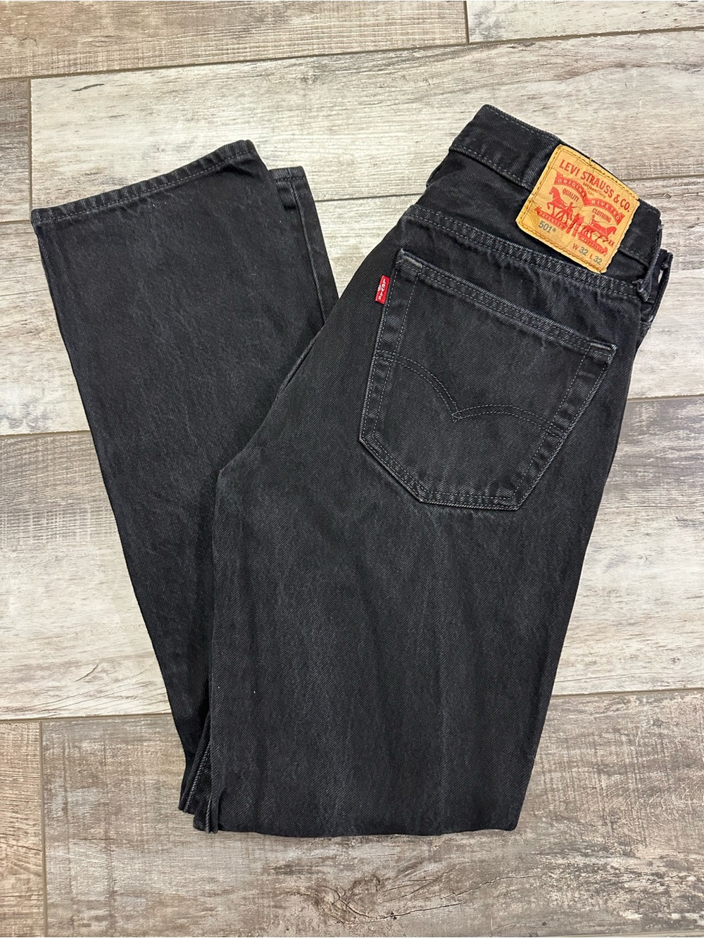 Levi's Black Men's Straight Jeans - Classic Five-Pocket 32x32